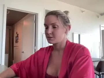 Private graciemae_baexx on Chaturbate