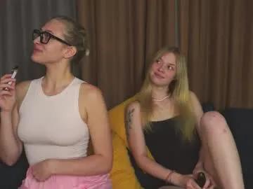 Group hanky_moon on Chaturbate