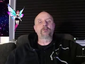 Freechat hardmrlazy on Chaturbate