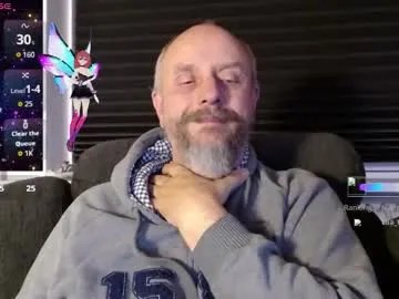 Freechat hardmrlazy on Chaturbate