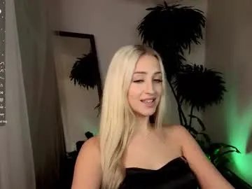 here_wego_again_ on Chaturbate 