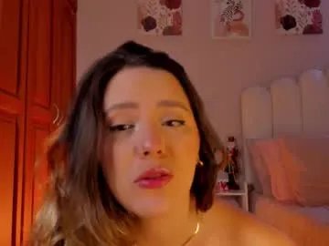 Freechat heymartina on Chaturbate