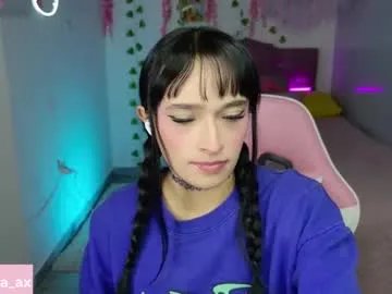 Away issa_garcia on Chaturbate
