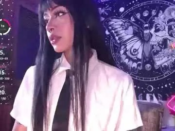 Freechat ivybank on Chaturbate