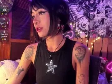 Freechat ivybank on Chaturbate