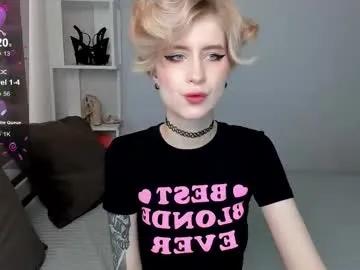 Freechat julescrown on Chaturbate