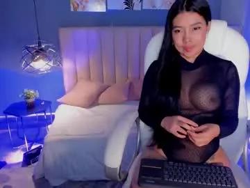 Freechat juliieta_evans on Chaturbate