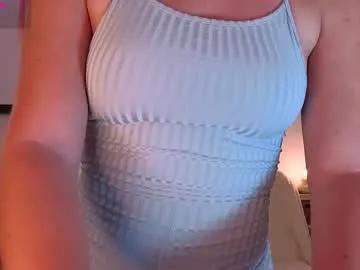 Freechat karinchik_ on Chaturbate