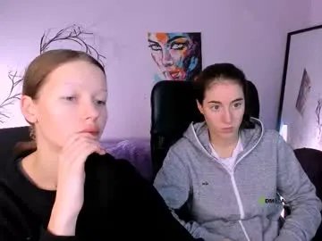 Freechat khloebeauty on Chaturbate