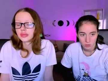 Freechat khloebeauty on Chaturbate