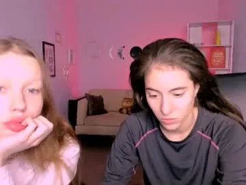 Freechat khloebeauty on Chaturbate