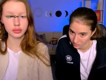 Freechat khloebeauty on Chaturbate