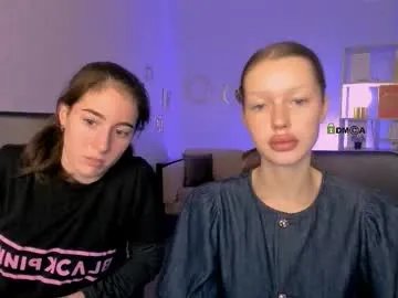 Freechat khloebeauty on Chaturbate