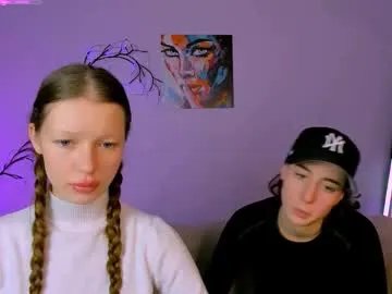 Freechat khloebeauty on Chaturbate