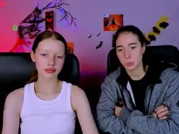 Freechat khloebeauty on Chaturbate