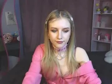 Freechat kisschristie__ on Chaturbate