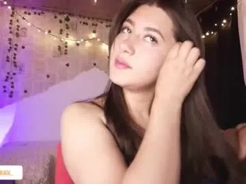 kisstarxxx on Chaturbate 