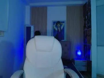 Freechat kittyhouse_hs on Chaturbate