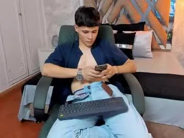 Freechat kraven_lust on Chaturbate