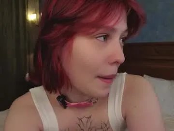 Freechat krissyhei on Chaturbate