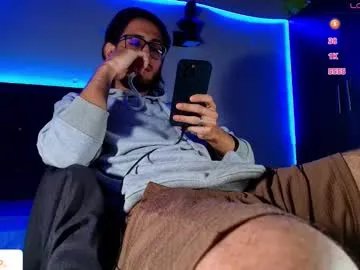 Freechat kuzzcoo on Chaturbate