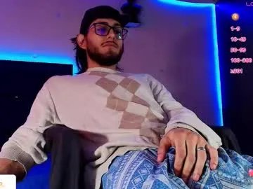 Freechat kuzzcoo on Chaturbate