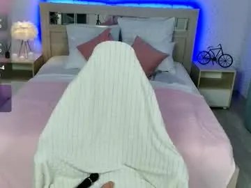 Freechat lesyahayes on Chaturbate