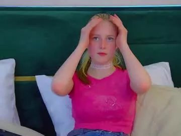 Freechat lexireadway on Chaturbate