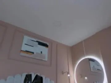 Freechat lia_ass on Chaturbate