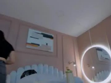 Freechat lia_ass on Chaturbate