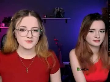 Freechat liana_kisses on Chaturbate