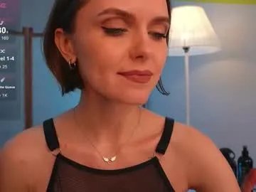 Freechat lil_fleur on Chaturbate