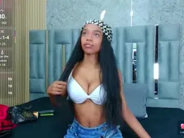 Freechat littleebonymommy on Chaturbate