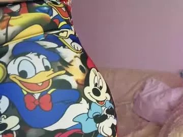 Freechat littleleen on Chaturbate