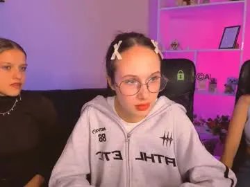 Freechat lizzie_boom on Chaturbate