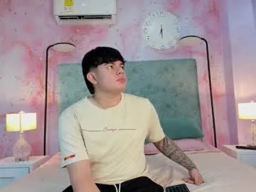 Freechat loverebels_ on Chaturbate