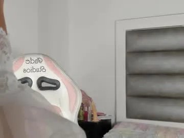 Private lulu_js_ on Chaturbate