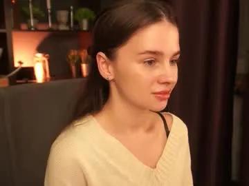 Group lunaolivia_ on Chaturbate