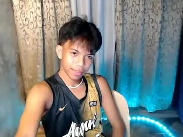 Freechat luxirfy_xx on Chaturbate