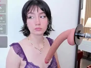 Freechat maibys_cute on Chaturbate