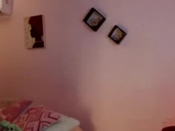 Freechat mara_summer on Chaturbate