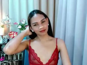 Freechat mariatransgracia on Chaturbate