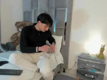 Freechat mash_angelo on Chaturbate