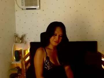 Freechat maturity_mommy_intown on Chaturbate