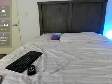 Freechat mayaamor on Chaturbate