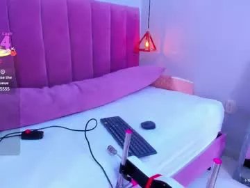 Freechat megansaenz_1 on Chaturbate