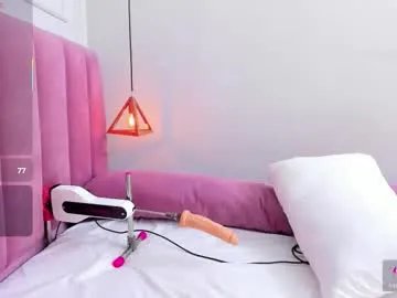 Freechat megansaenz_1 on Chaturbate