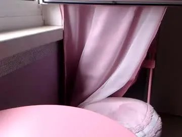 Freechat melli23 on Chaturbate