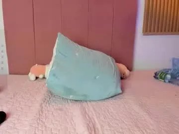 Freechat mia_nevaeh on Chaturbate