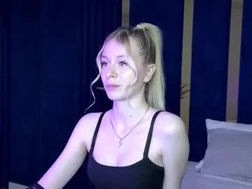 Freechat miagraces on Chaturbate